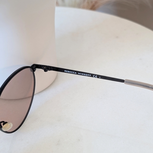 Rebecca Minkoff Stevie Sunglasses - Picture 6 of 9